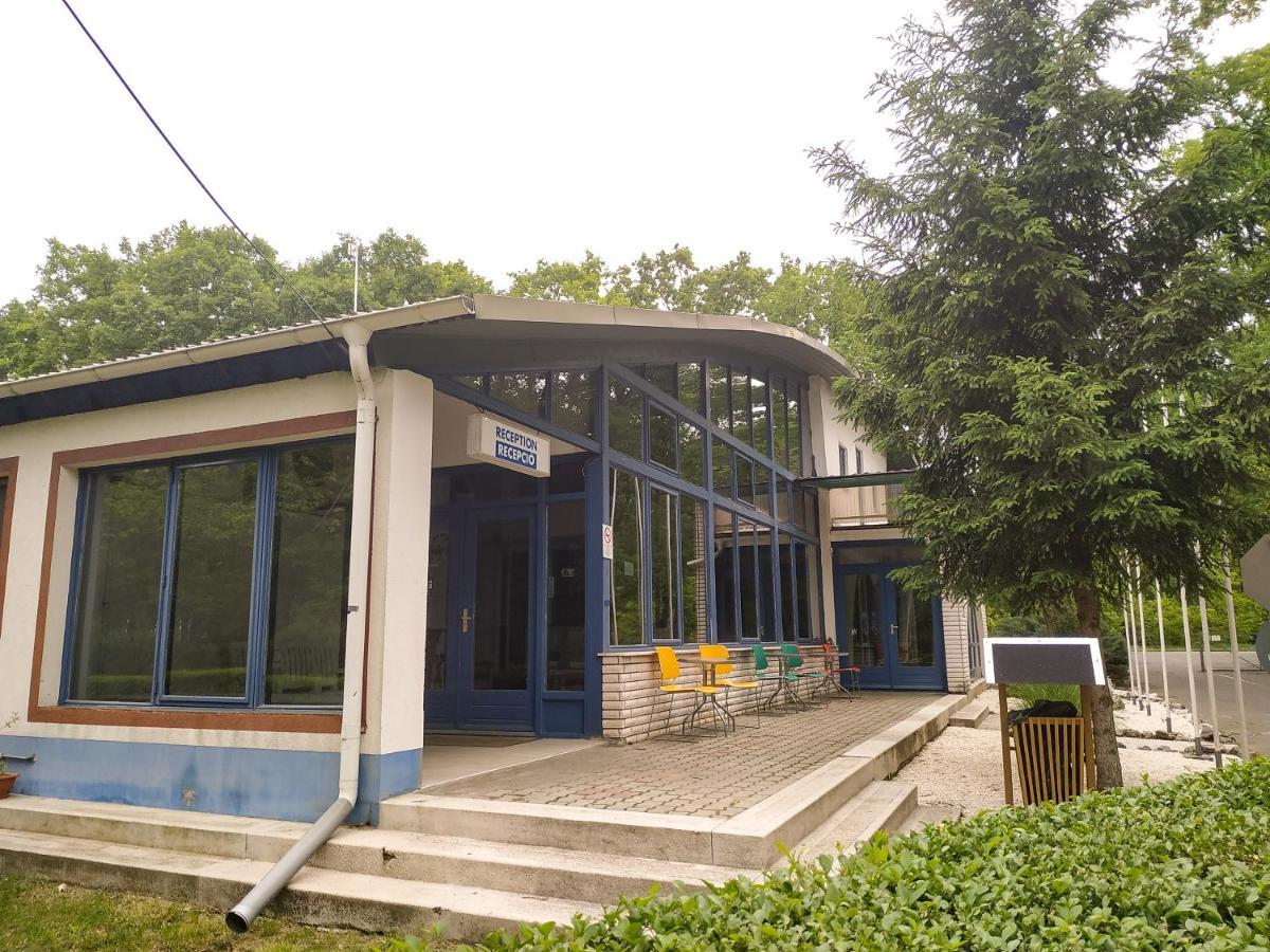 Dorcas Center&Camping Otel Debrecen Dış mekan fotoğraf